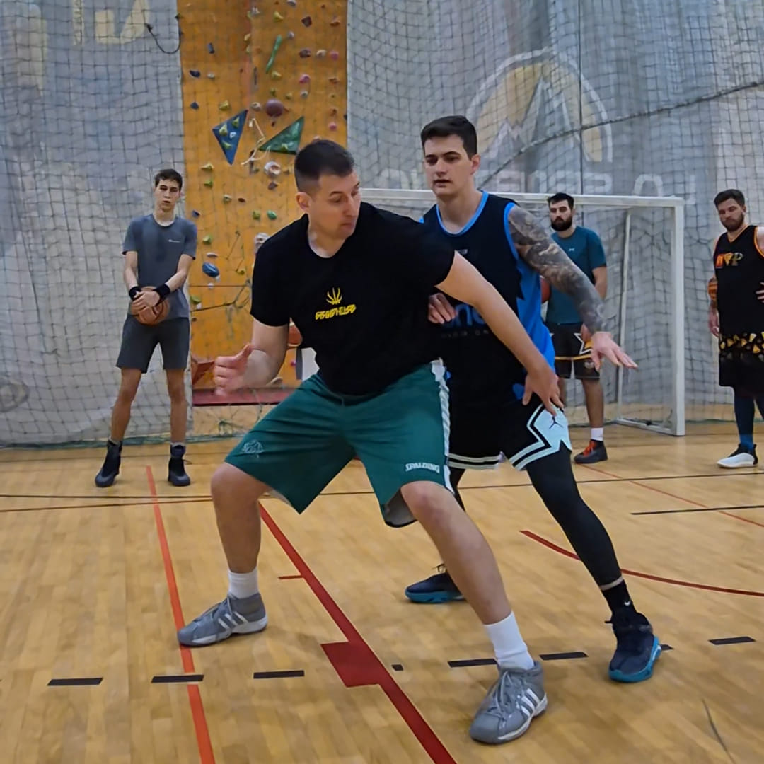 koszykarski camp świąteczny 2024 - GRINDHOUSE